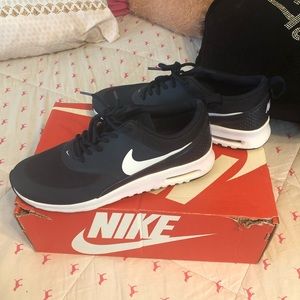 Navy Blue Nike Shoes